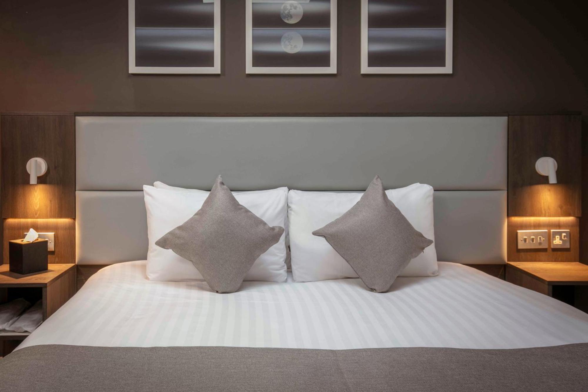 Best Western Plus Vauxhall Hotel Londen Buitenkant foto