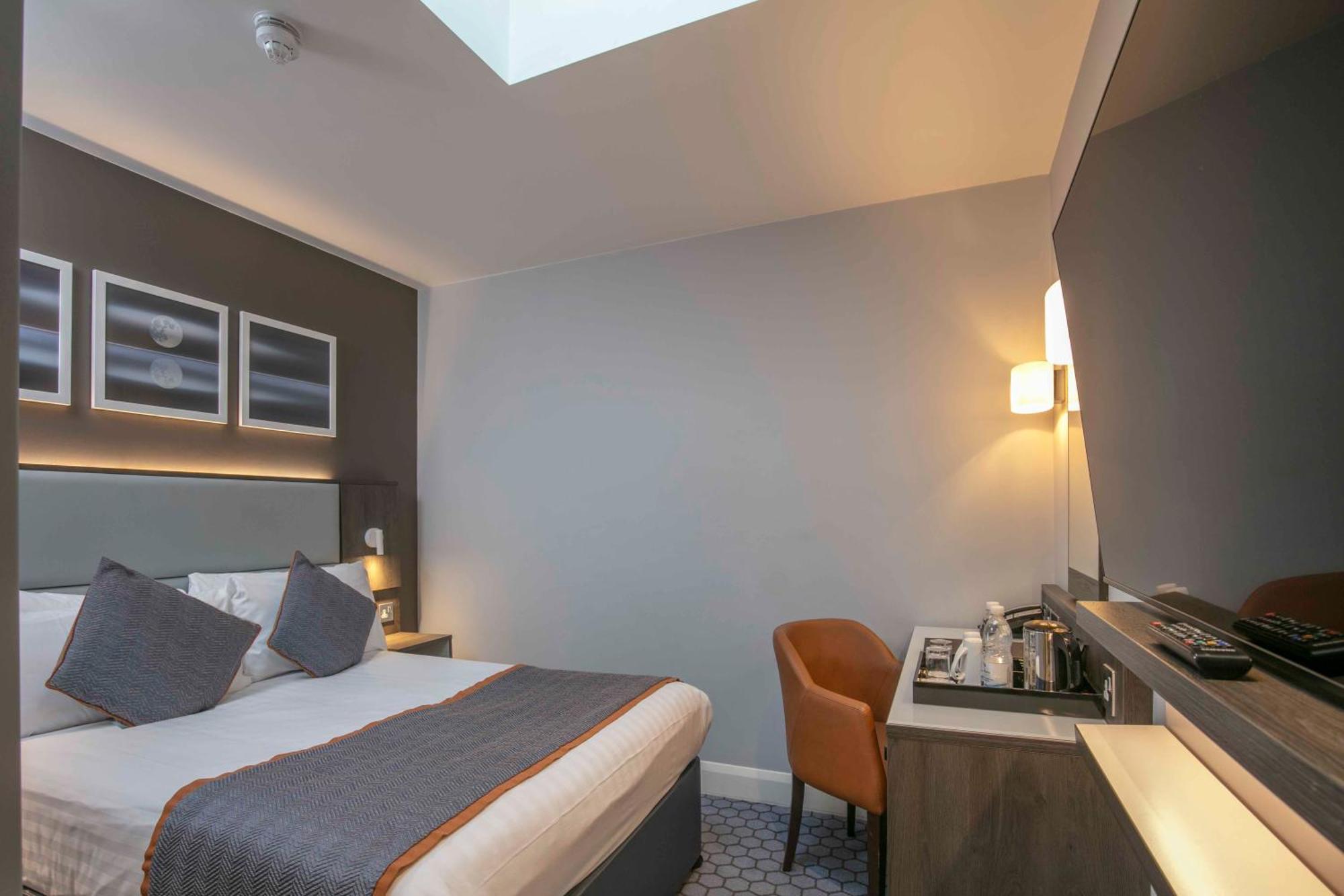 Best Western Plus Vauxhall Hotel Londen Buitenkant foto