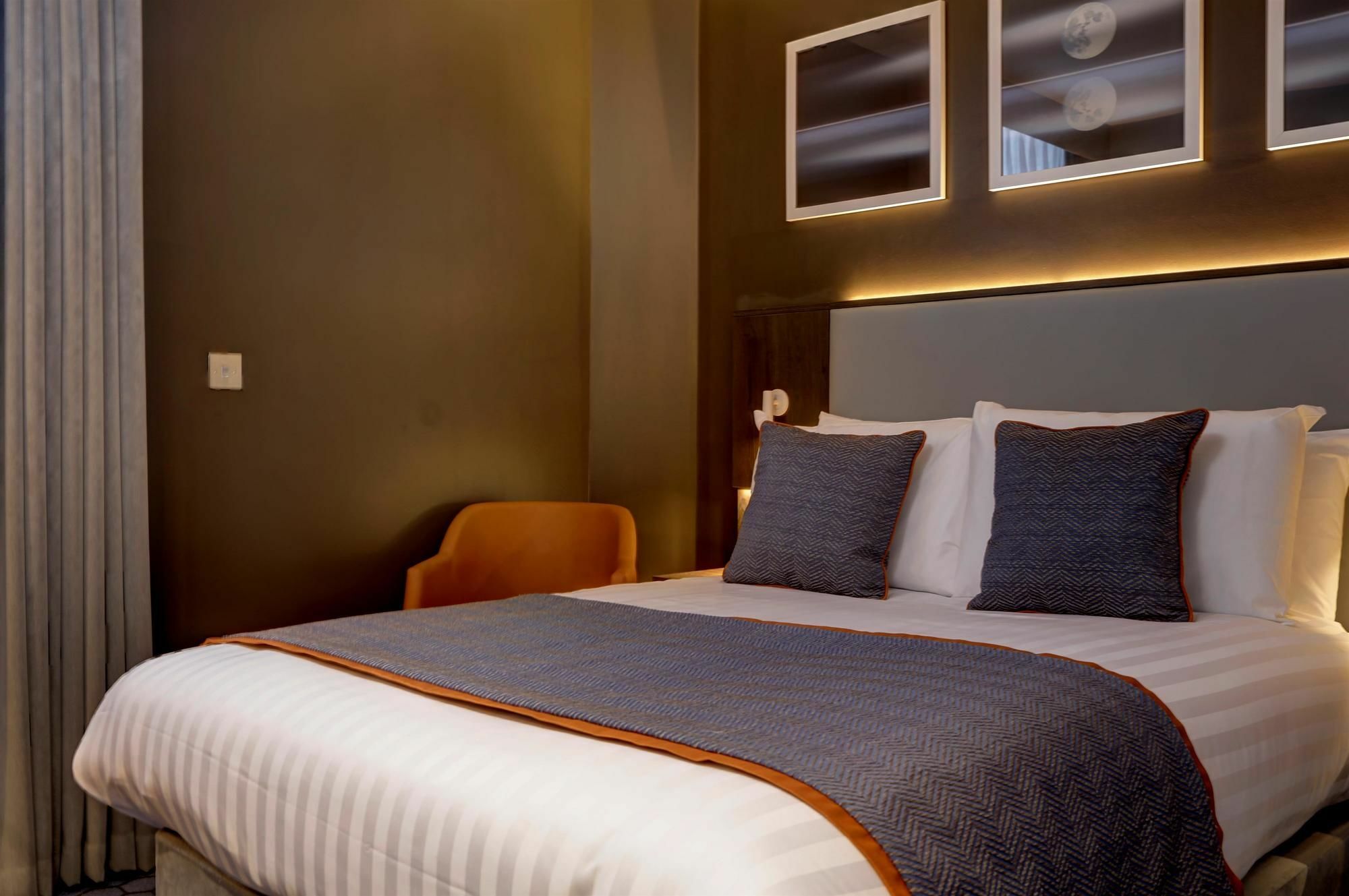 Best Western Plus Vauxhall Hotel Londen Buitenkant foto